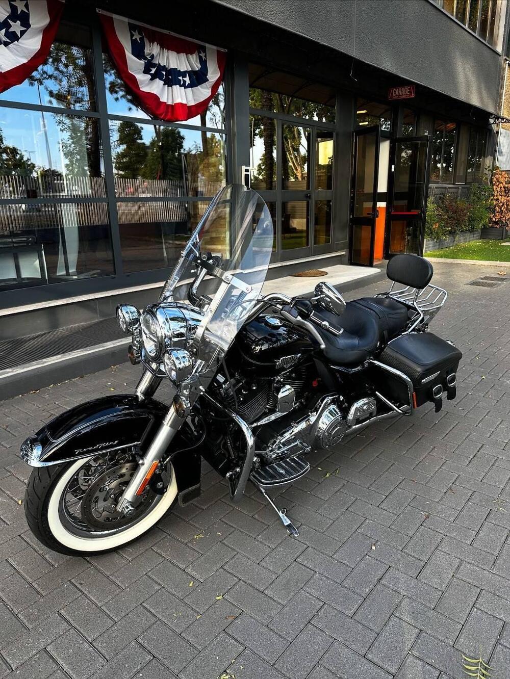 Harley-Davidson 103 Road King Classic (2011 - 13) - FLHRC (2)