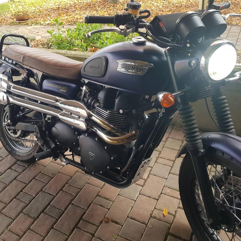 Triumph Scrambler (2006 - 17) (2)