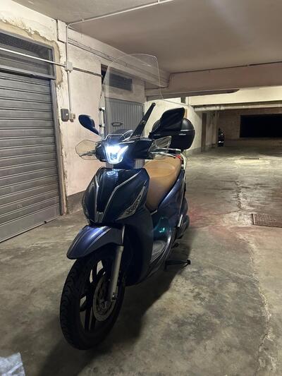 Kymco People 125i S (2020) usata