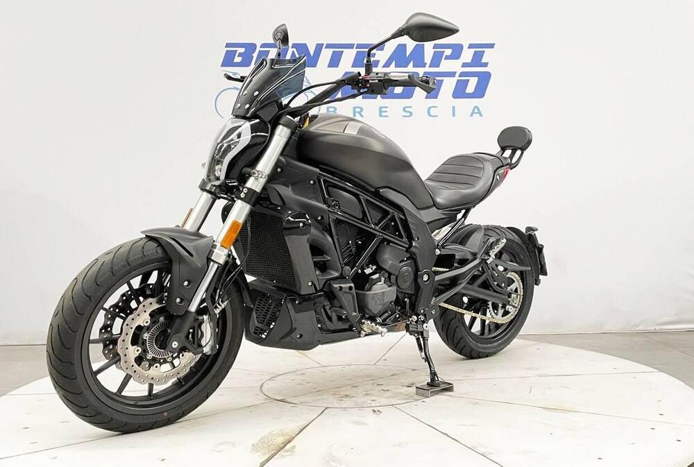 Benelli 502 C (2019 - 20) (18)