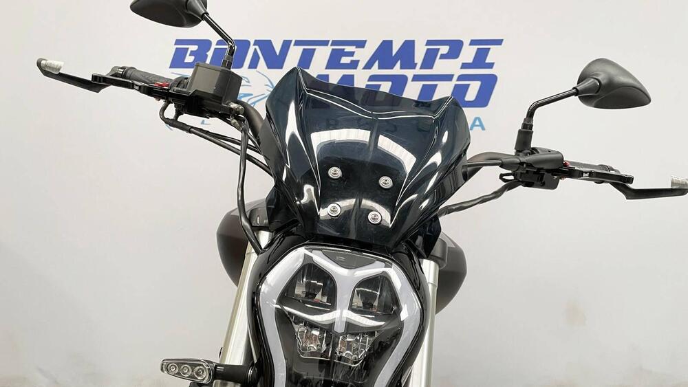 Benelli 502 C (2019 - 20) (13)