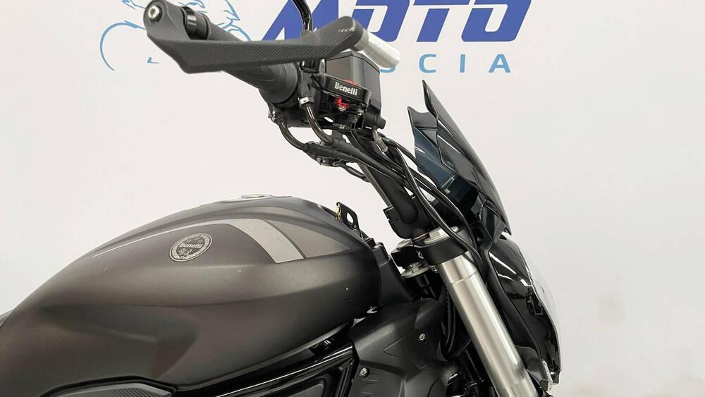 Benelli 502 C (2019 - 20) (12)