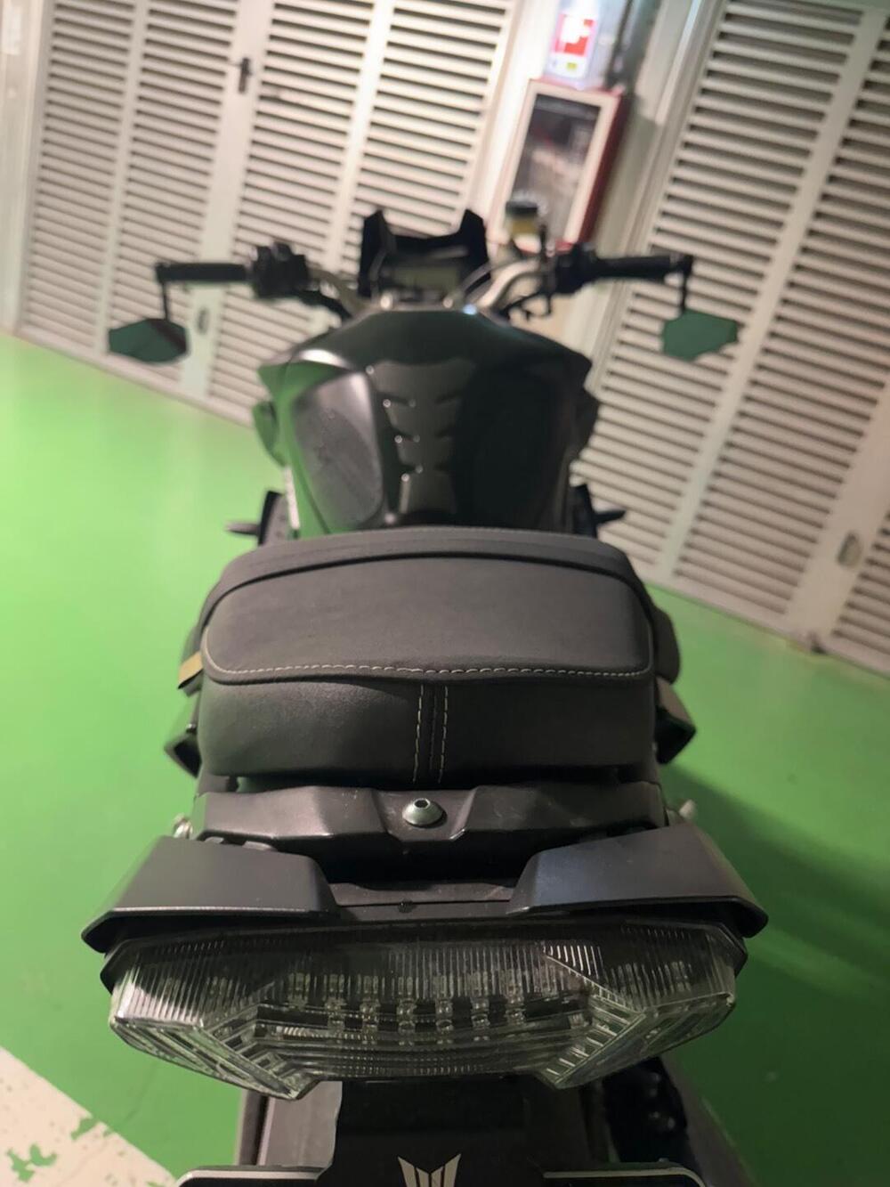 Yamaha MT-10 (2017 - 20) (4)