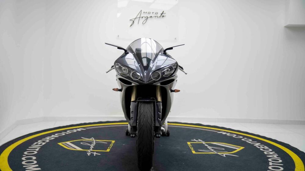 Yamaha YZF R1 (2006 - 07) (5)