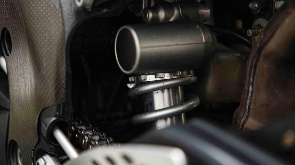 Yamaha YZF R1 (2006 - 07) (17)