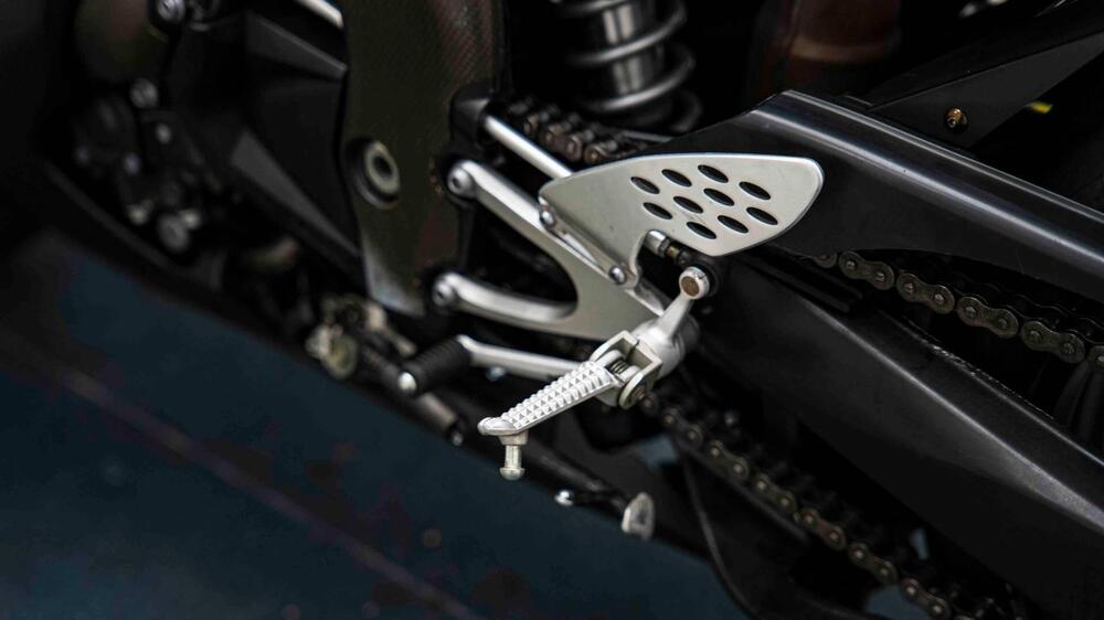 Yamaha YZF R1 (2006 - 07) (18)