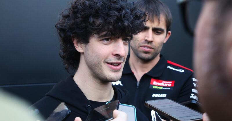 MotoGP 2025. I test di Valencia. Celestino Vietti racconta il regalo-MotoGP: &quot;Stile simile alla Moto2, ma frenata impressionante!&quot;