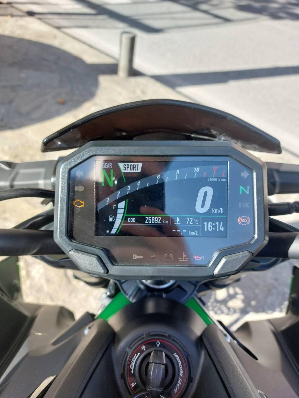 Kawasaki Z 900 A2 (2021 - 24) (4)