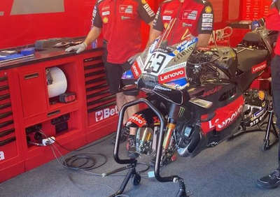 MotoGP 2025. I test di Valencia aprono la stagione 2026: Aprilia davanti, Ducati sperimenta, Yamaha V4 impressiona [GALLERY]