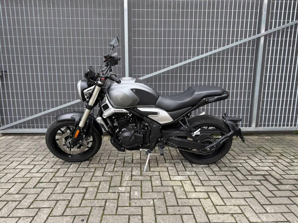 Voge Trofeo 500AC (2022 - 26) (2)