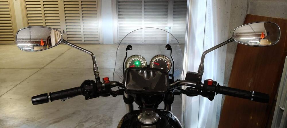 Moto Guzzi V7 III Special (2017 - 20) (6)