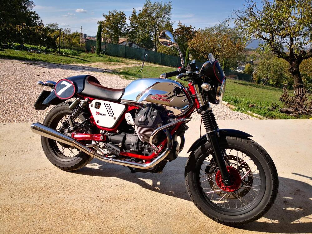Moto Guzzi V7 Racer (2012 - 14) (3)
