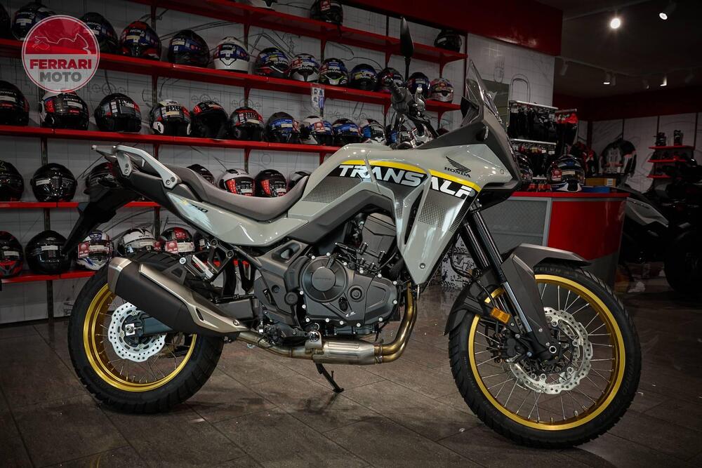 Honda Transalp XL750 (2025)