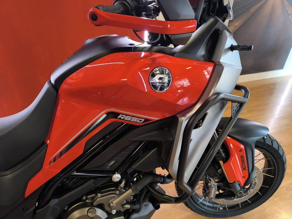 QJ Motor SVT 650 X (2025 - 26) (6)