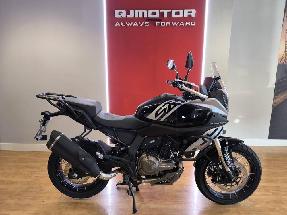 QJ Motor SRT 600 SX (2024 - 26)