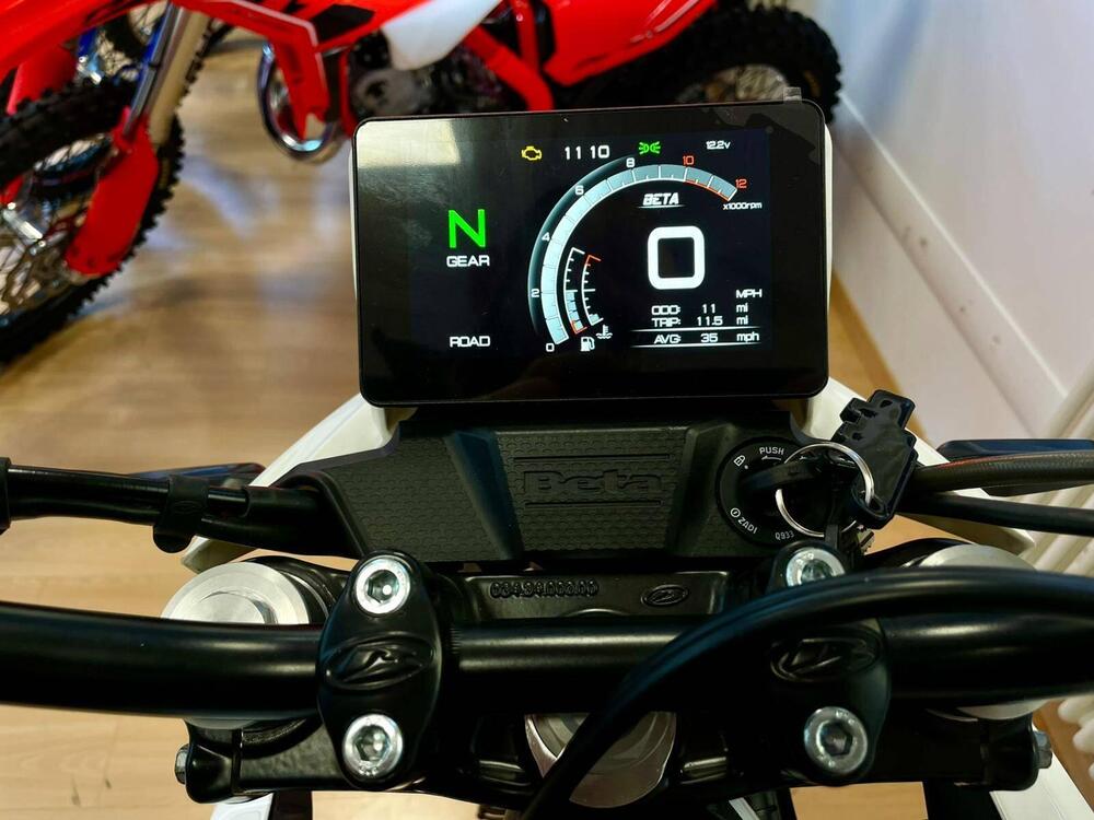 Betamotor Alp 4.0 (2024 - 26) (6)