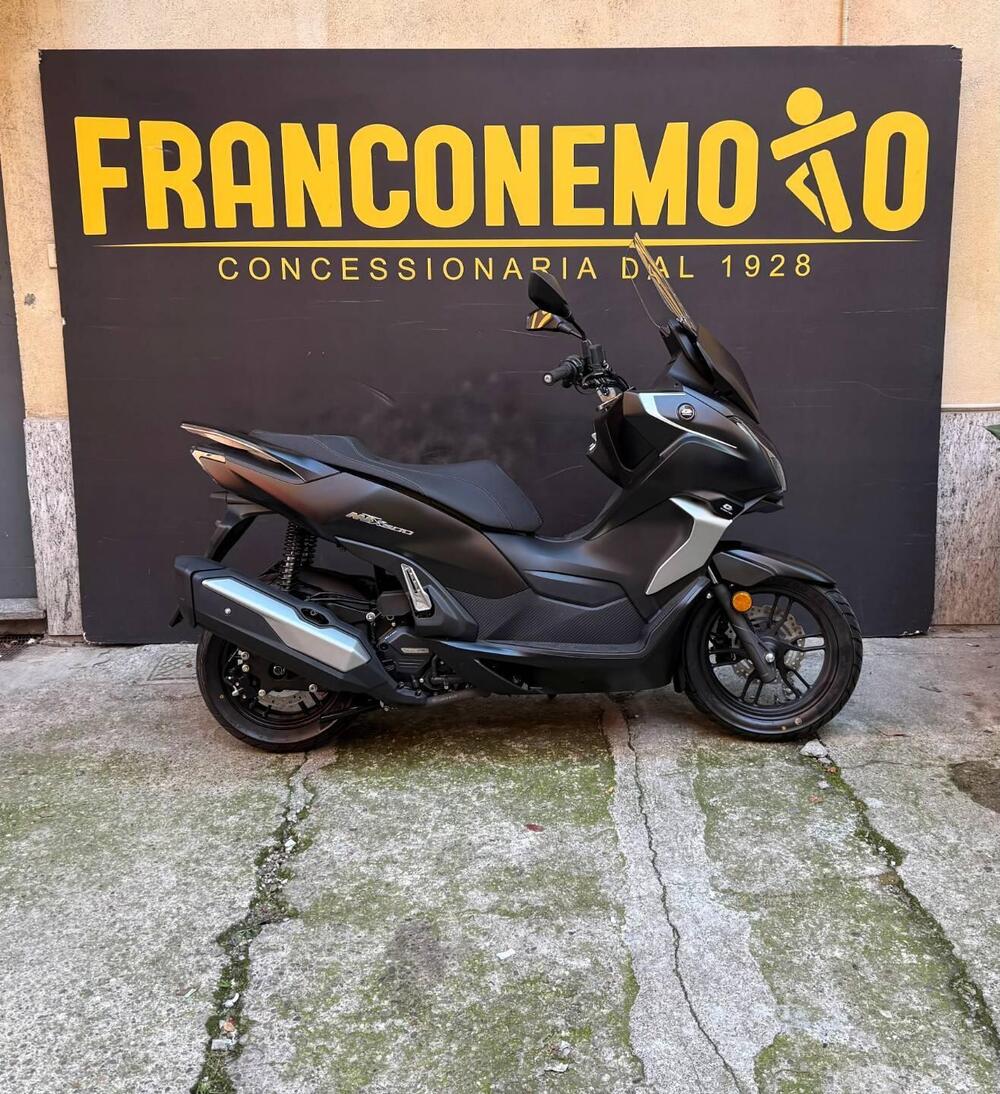 QJ Motor MTX 300 (2025 - 26) (2)