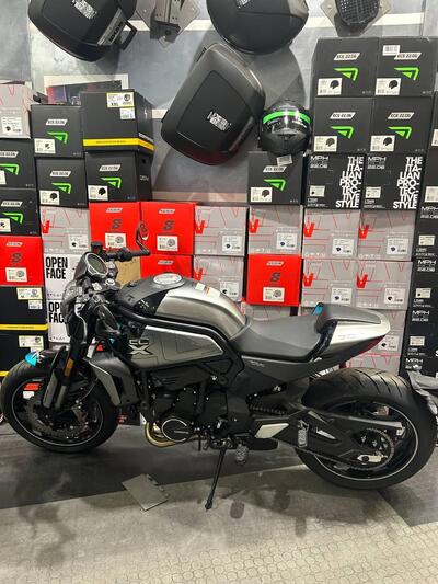 CFMOTO 700CL-X Sport (2022 - 25) nuova