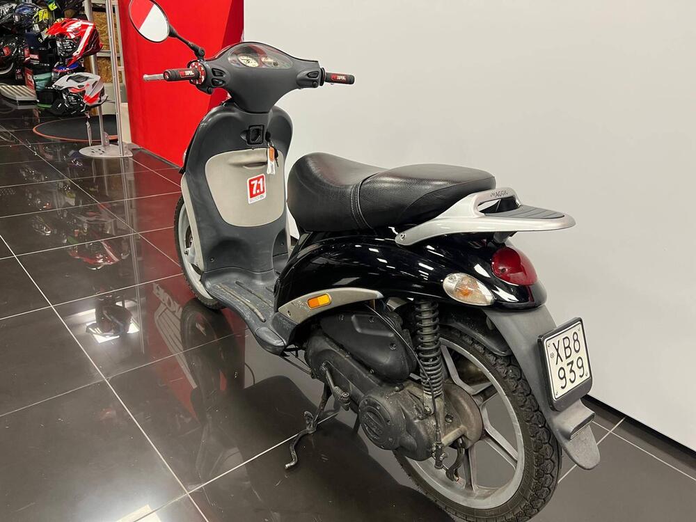 Piaggio Liberty 50 2T (2000 - 05) (5)