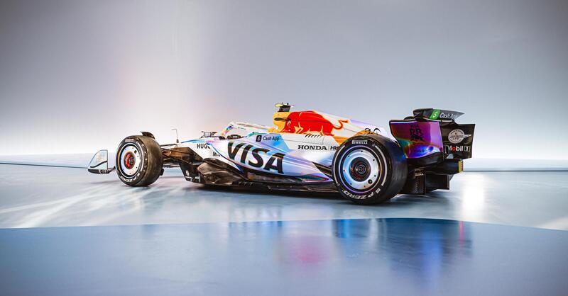 F1. Spettacolo dentro e fuori la pista: livree e caschi speciali per il Gran Premio di Las Vegas 2025