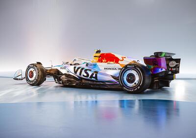 F1. Spettacolo dentro e fuori la pista: livree e caschi speciali per il Gran Premio di Las Vegas 2025