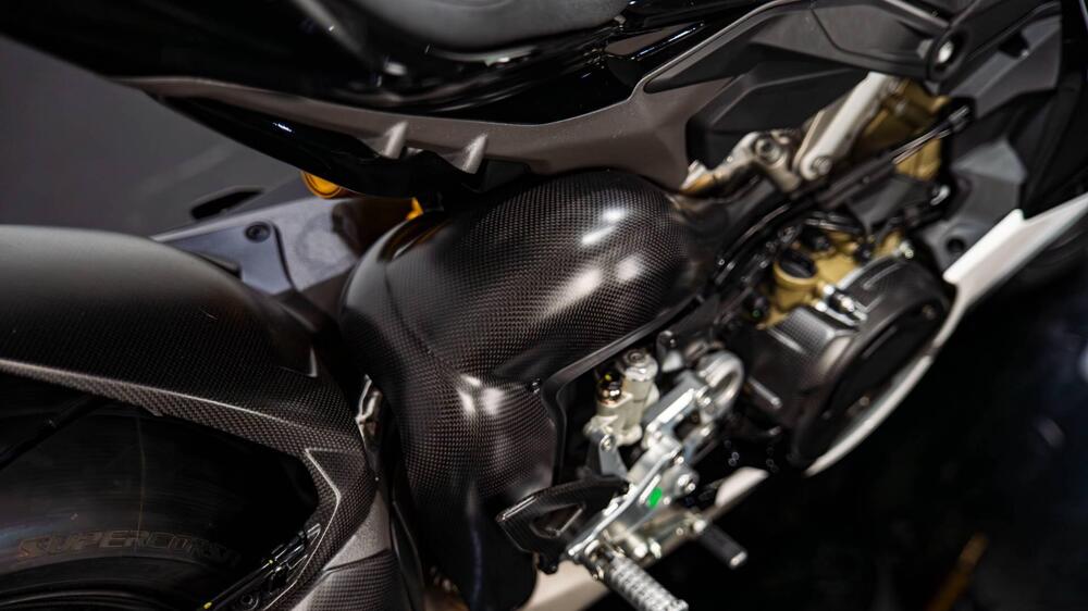 Ducati Panigale V4 Tricolore (2025 - 26) (14)