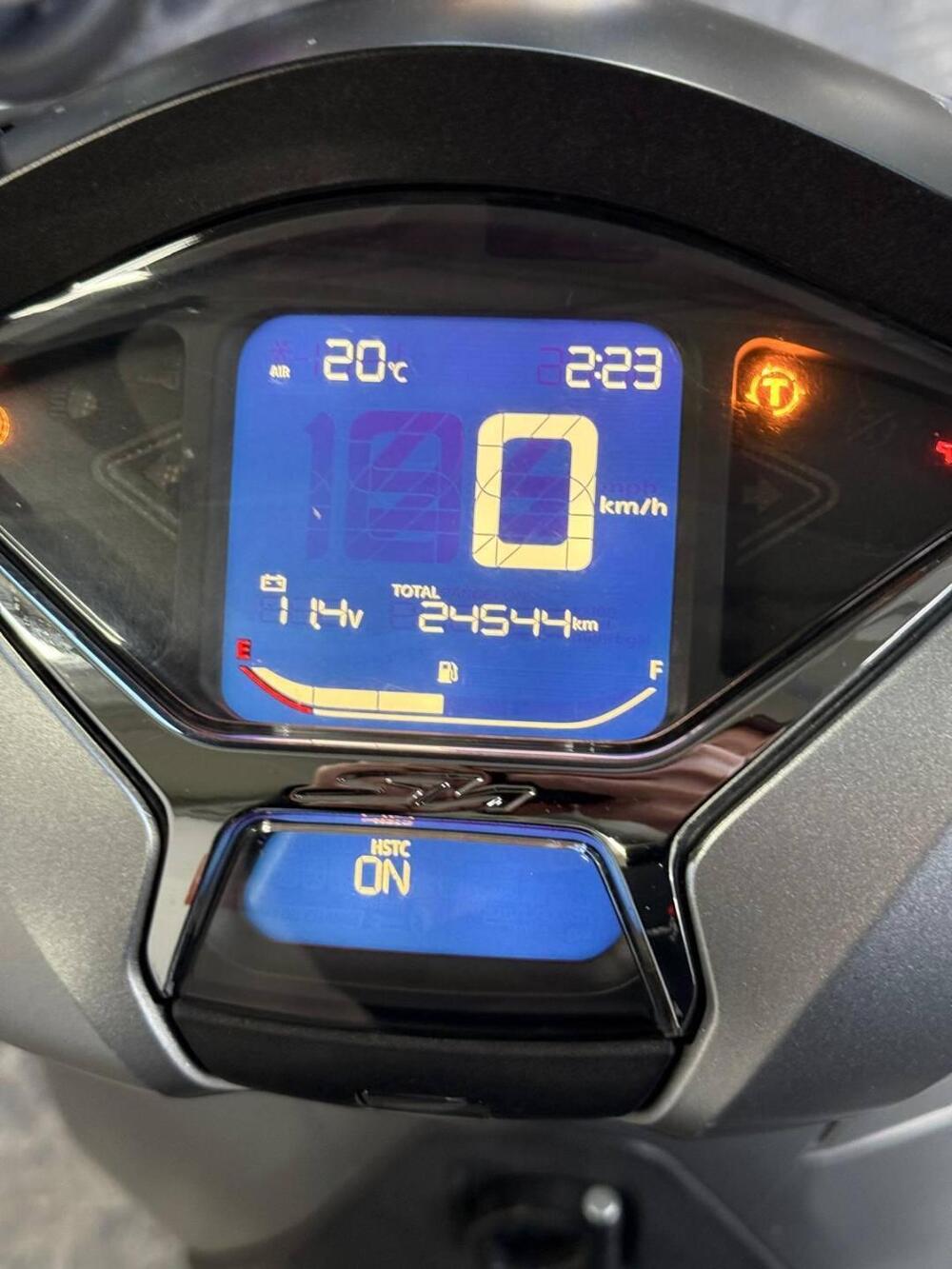 Honda SH 350 Sport (2021 - 24) (4)