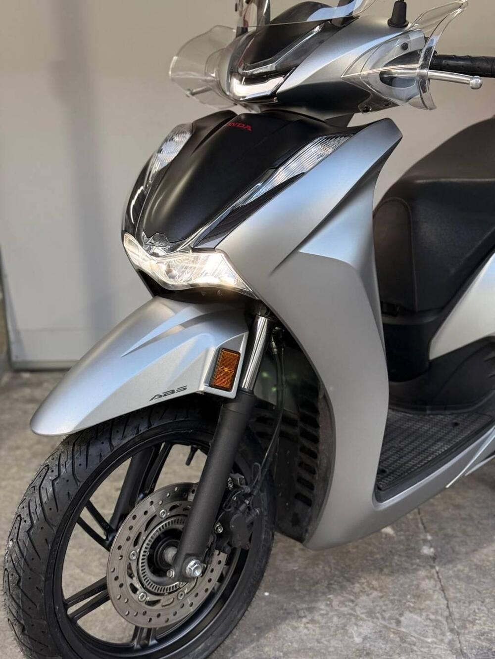 Honda SH 350 Sport (2021 - 24) (6)