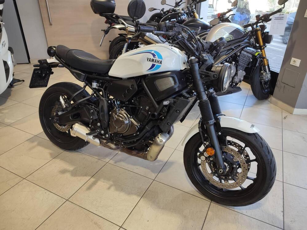 Yamaha XSR 700 (2022 - 26) (2)