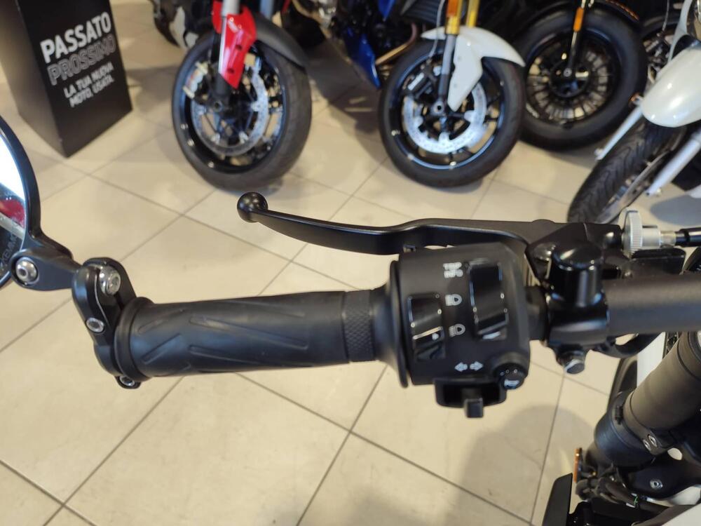 Yamaha XSR 700 (2022 - 26) (13)