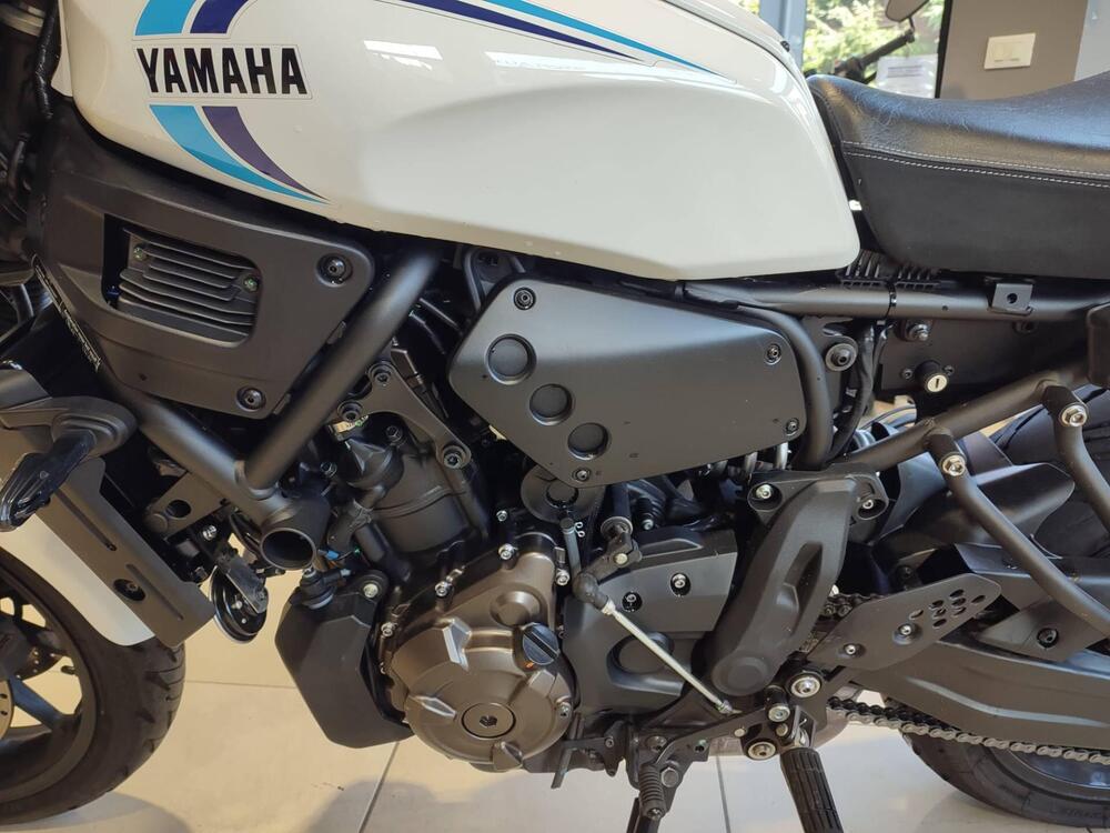 Yamaha XSR 700 (2022 - 26) (11)