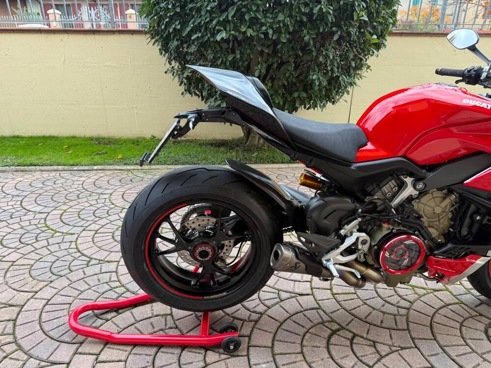 Ducati Streetfighter V4 1100 S (2020) (8)