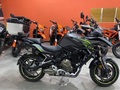 QJ Motor SRT 700 (2024 - 25) usata