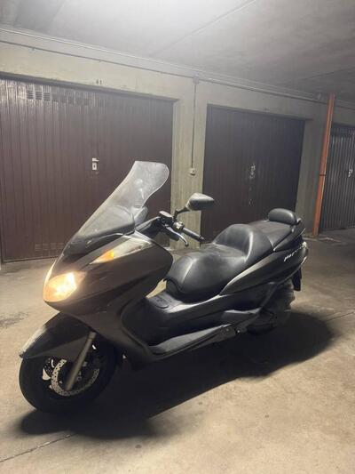 Yamaha Majesty 400 (2004 - 08) usata