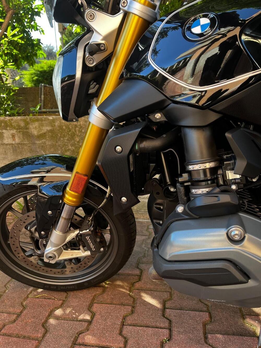 Bmw R 1200 R Black Edition (2017 - 18) (6)