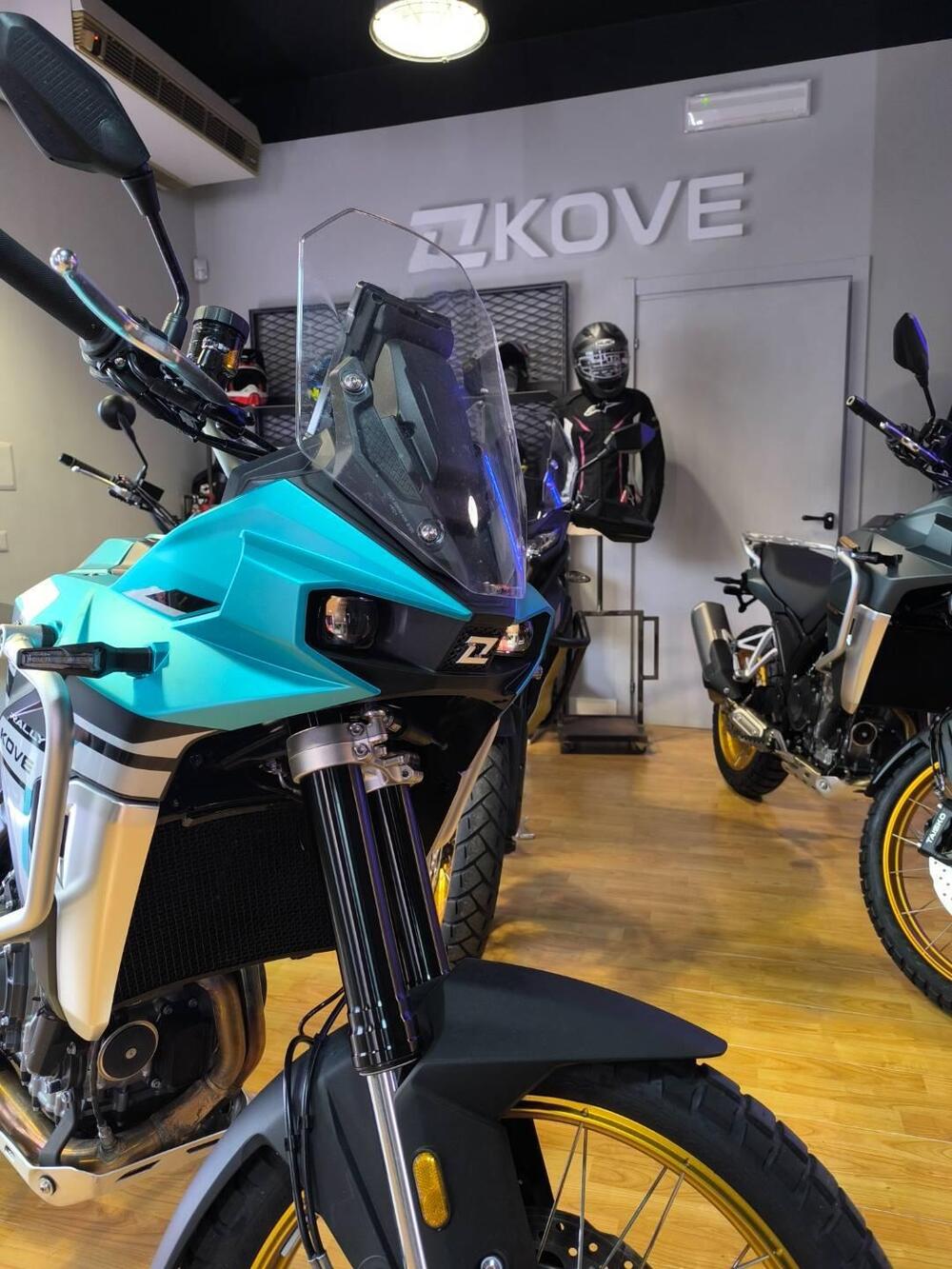 Kove 800X Pro (2024 - 25) (6)