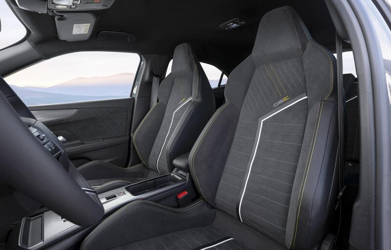 Interni Opel Mokka GSe