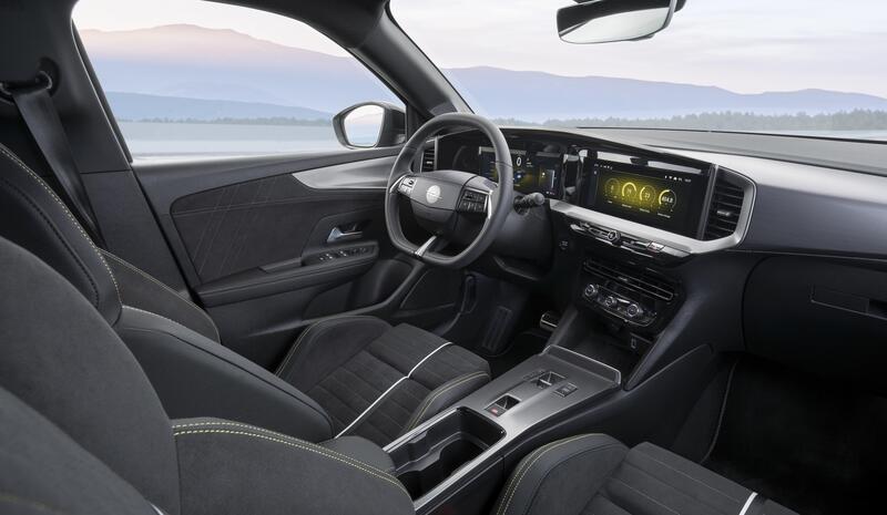 Interni Opel Mokka GSe