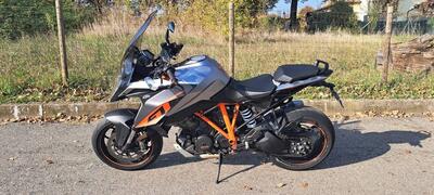 KTM 1290 Super Duke GT ABS (2016 - 18) usata