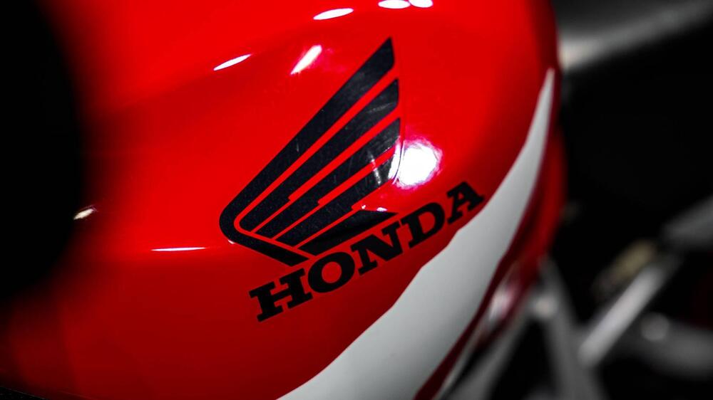 Honda CBR 900 RR SC33 (14)