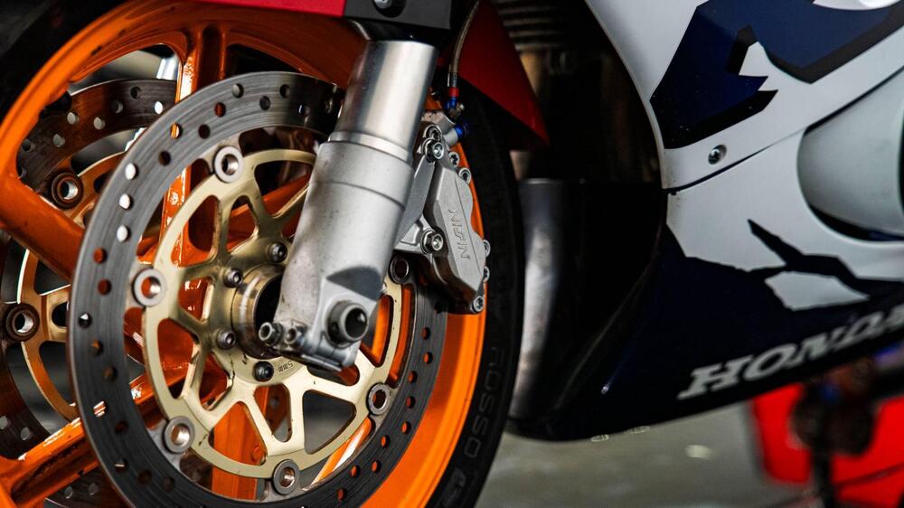Honda CBR 900 RR SC33 (18)