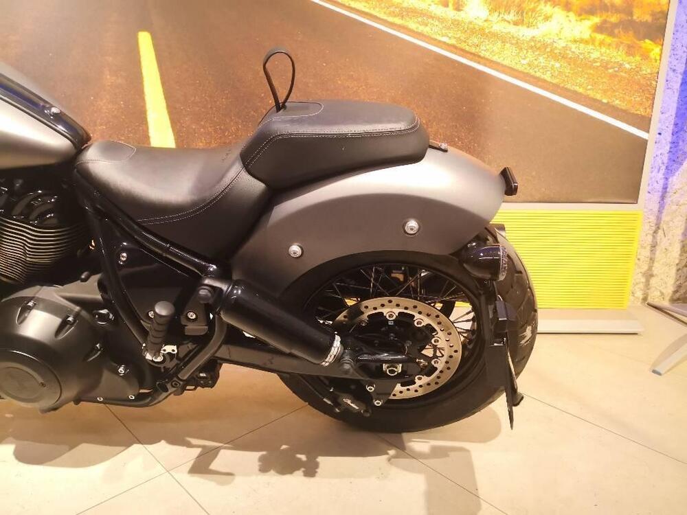 Indian Chief 1890 Bobber Dark Horse (2021 - 26) (9)