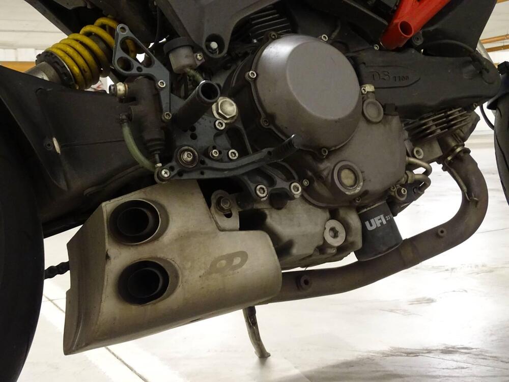 Ducati Monster 1100 (2009 -10) (9)