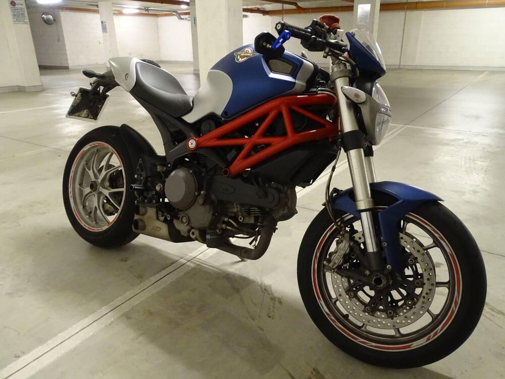 Ducati Monster 1100 (2009 -10) (18)