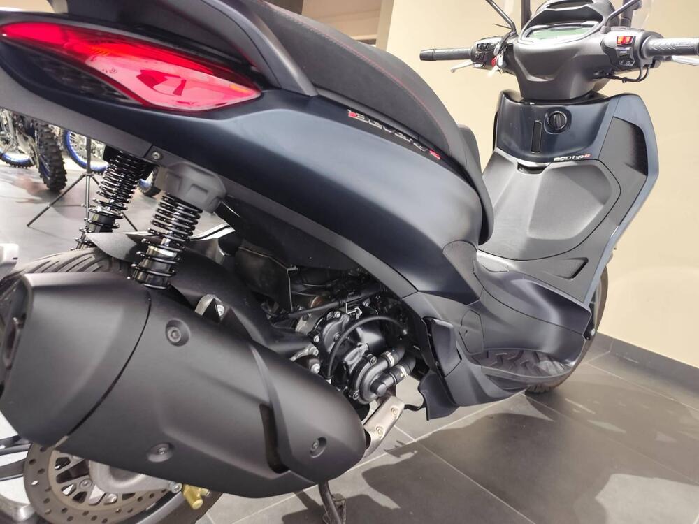 Piaggio Beverly 300 S ABS-ASR (2021 - 25) (4)