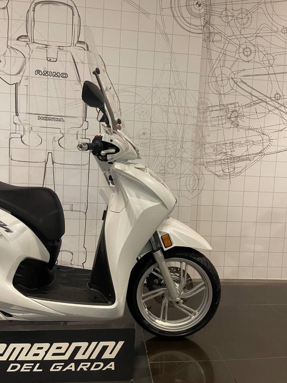 Honda SH 350 (2021 - 24) (2)