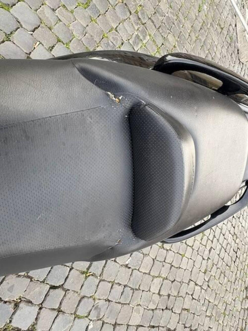 Yamaha T-Max 500 (2004 - 07) (6)