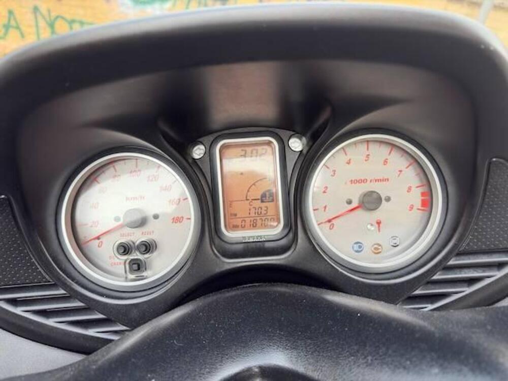 Yamaha T-Max 500 (2004 - 07) (10)