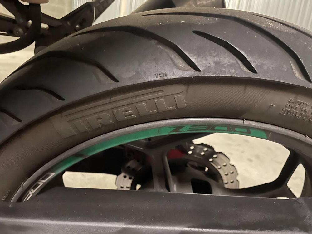 Kawasaki Z 300 ABS (2015 - 16) (6)