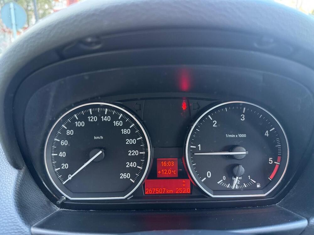 BMW Serie 1 usata a Milano (9)
